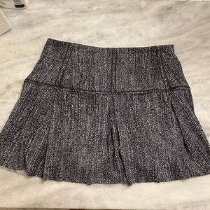lululemon skirt